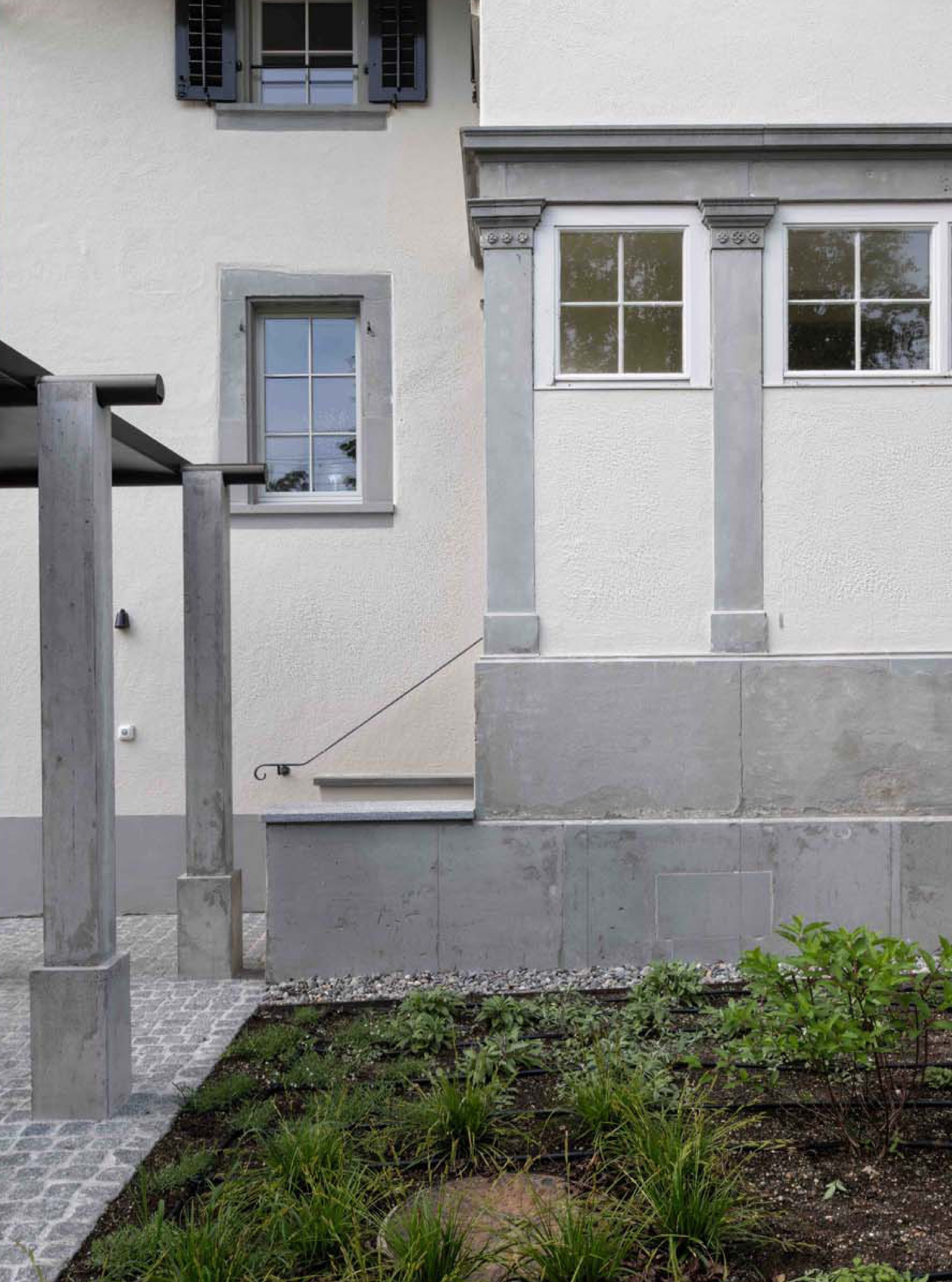 HAUS VERANDA, 2026

Das nahezu 300-jährige, freistehende Weinbauernhaus steht un...